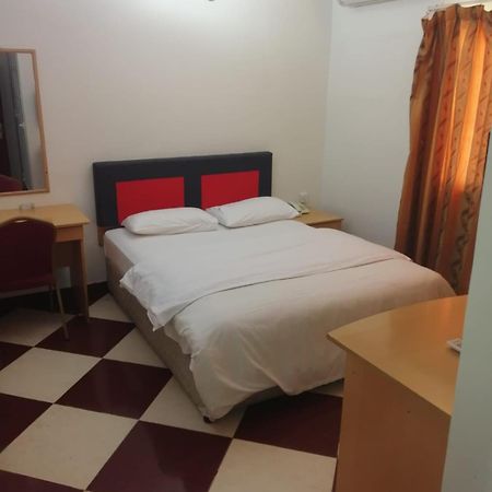 Sun City Hotel 무스카트 외부 사진